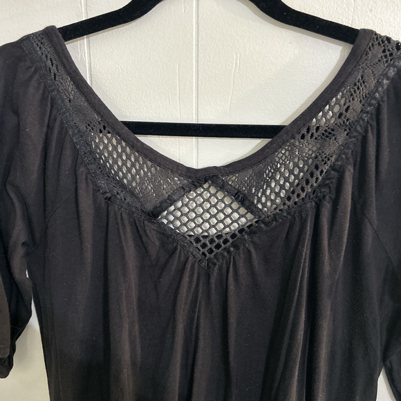 LUX Black, Draped Open-back Top w/ Crochet Detail, 3/4 Length Sleeves - Size M/L - Picture 2 of 6